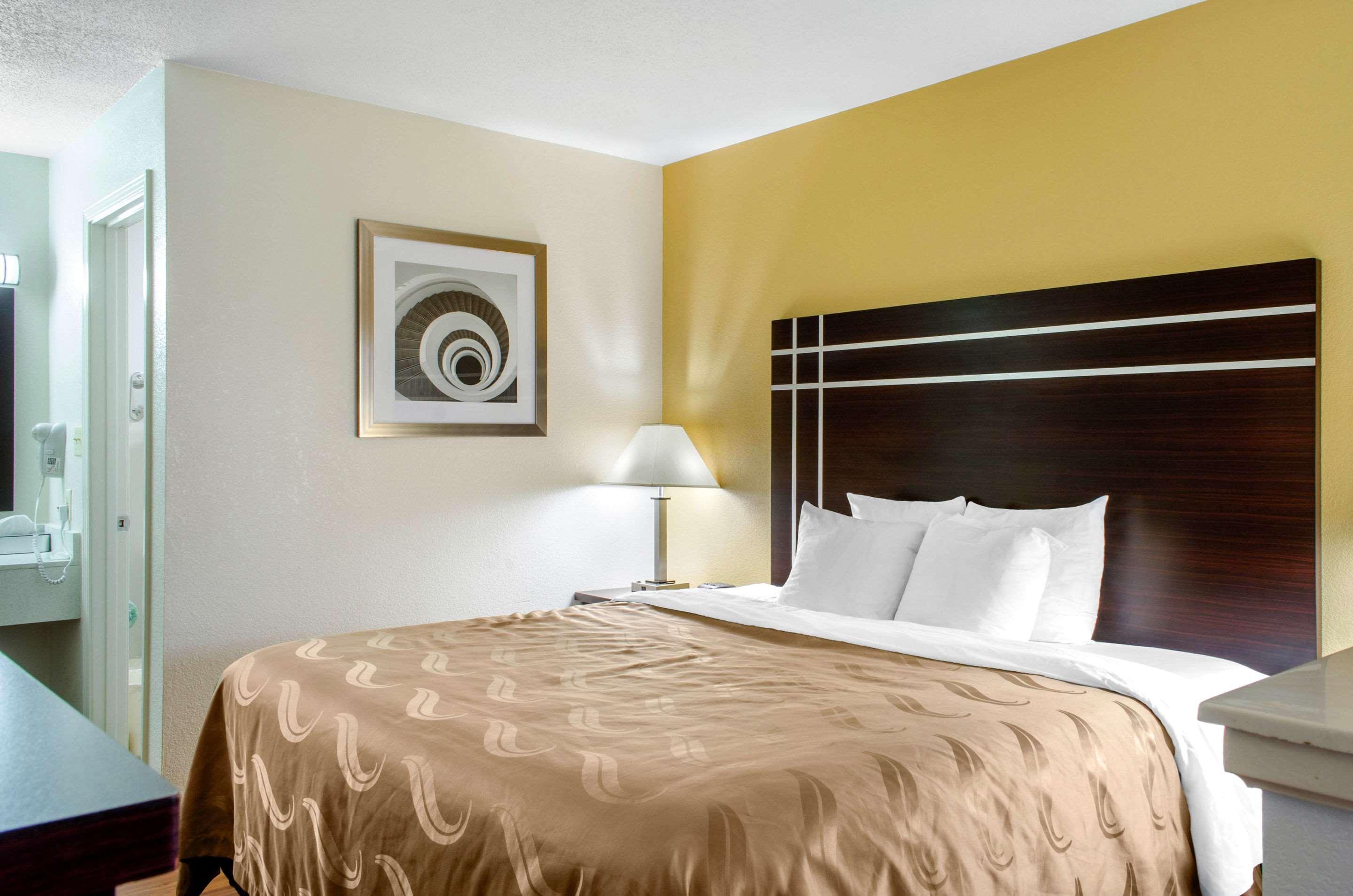Quality Inn McComb Exterior foto