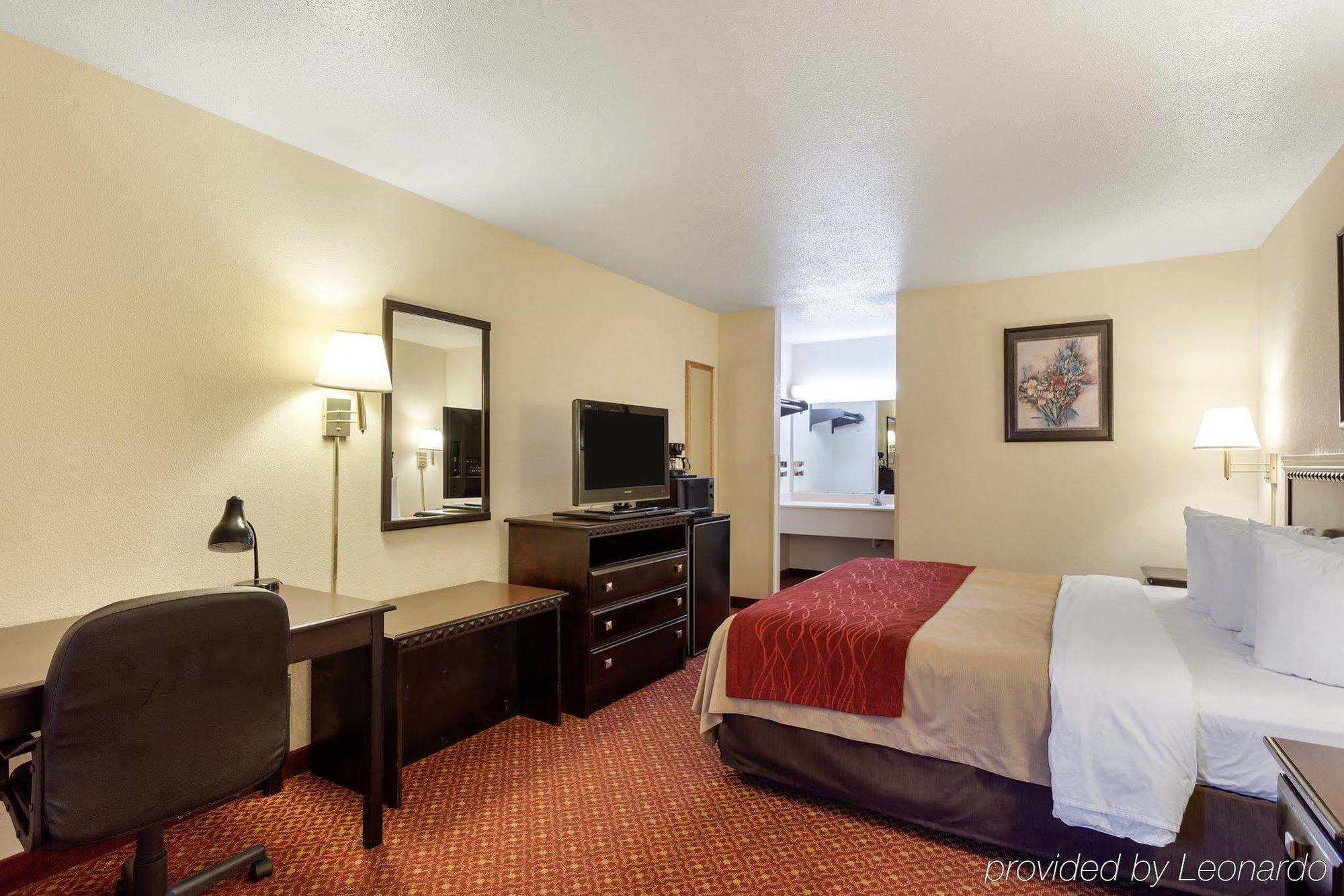 Quality Inn McComb Exterior foto
